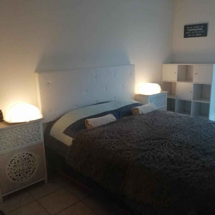Appartement T2 En Residence Securisee Oloron-Sainte-Marie Kültér fotó